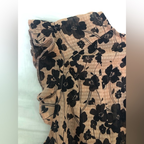 Cap-flutter sleeve black poppy and dusty pink light Portmans top - Picture 3 of 9